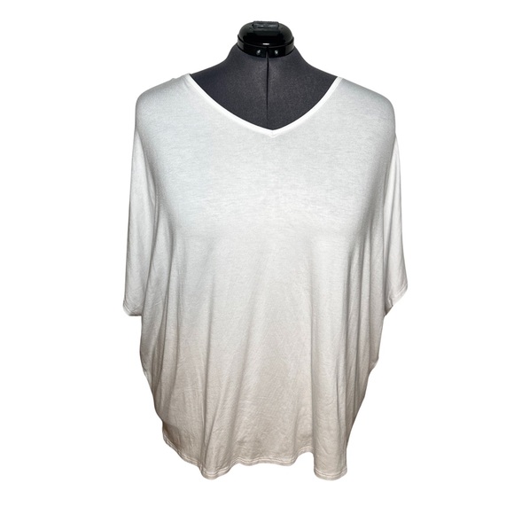 Maurices Tops - Maurices NWT White Dolman Sleeve Tee (Size 2X)